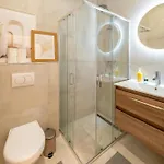 Elisabeth-e40 3 Bedroom Modern