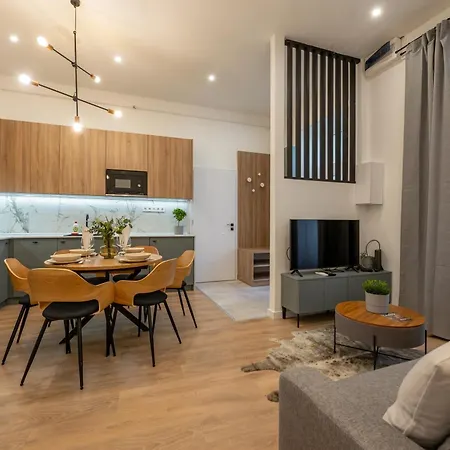 Elisabeth-e40 3 Bedroom Modern Apartment
