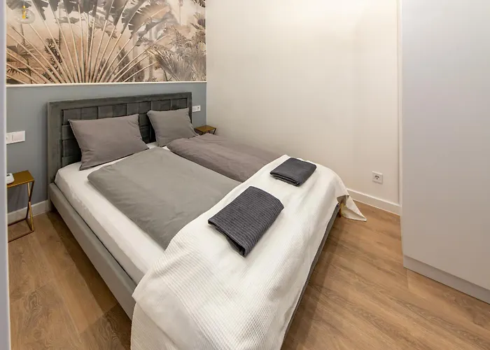 Apartament Elisabeth-e40 3 Bedroom Modern *